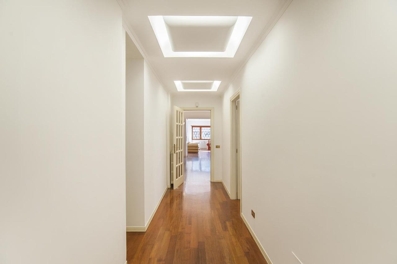 Eur Luminous And Large Family Terrace Apartment Ρώμη Εξωτερικό φωτογραφία